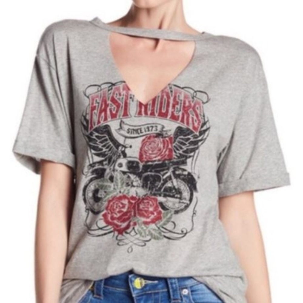 Choker collar tshirt